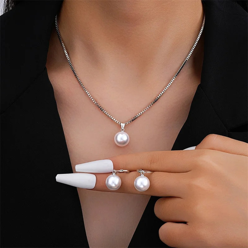 3Pcs Round Pearl Jewelry Set Of Earring Pendant Necklace For Women Exquisite Fashion Rhinestone Double Wedding Jewelry Set Gift